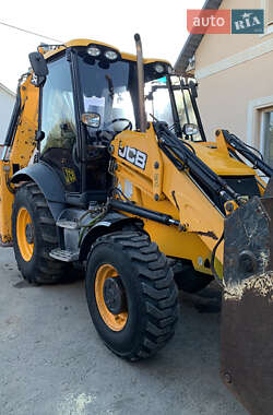 Екскаватор навантажувач JCB 3CX 2013 в Харкові
