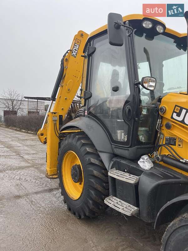 Экскаватор погрузчик JCB 3CX 2020 в Стоянке фото 12 Экскаватор погрузчик JCB 3CX 2020 в Стоянке