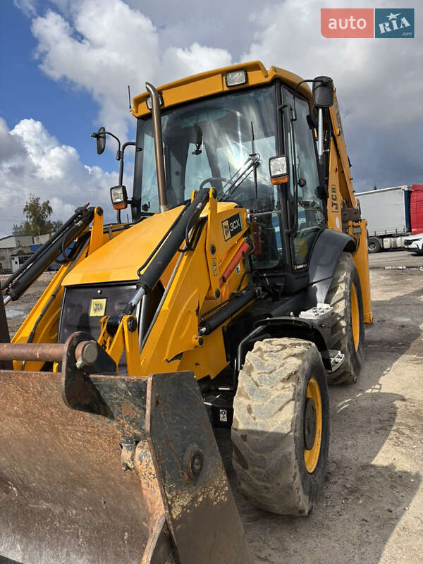 Екскаватор навантажувач JCB 3CX 2010 в Львові
