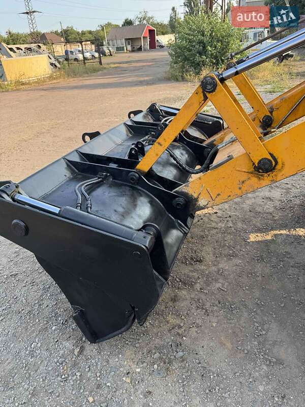 Экскаватор погрузчик JCB 3CX 2011 в Кривом Роге фото 2 Экскаватор погрузчик JCB 3CX 2011 в Кривом Роге