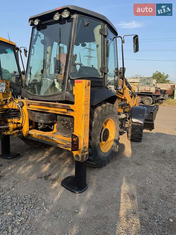 Экскаватор погрузчик JCB 3CX 2011 в Кривом Роге фото 10 Экскаватор погрузчик JCB 3CX 2011 в Кривом Роге