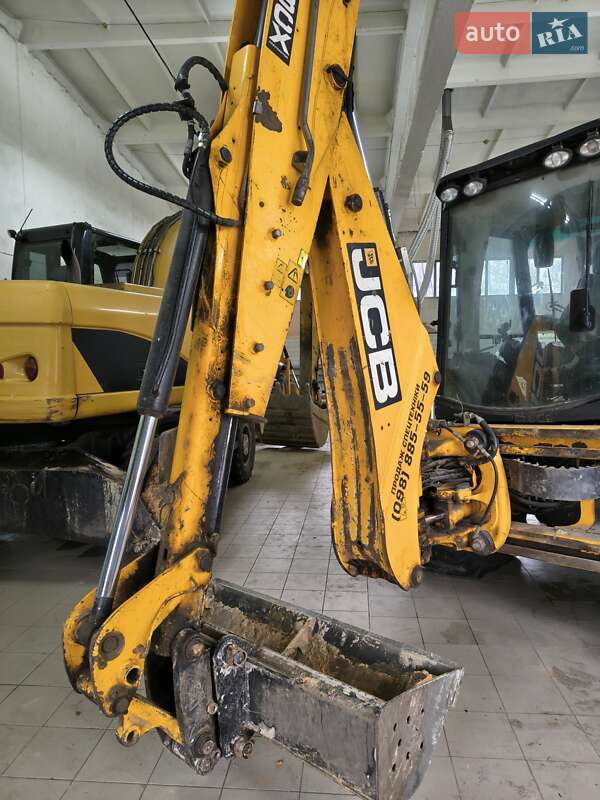Экскаватор погрузчик JCB 3CX 2013 в Чернигове