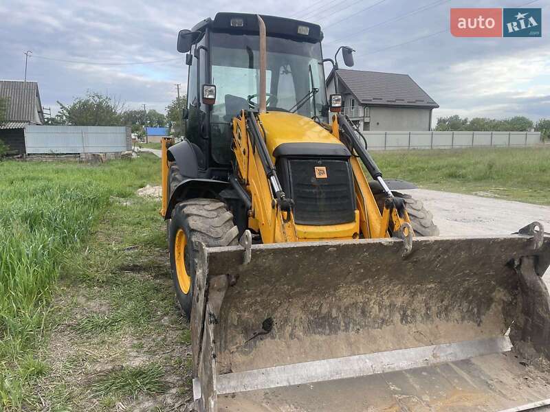 Екскаватор навантажувач JCB 3CX 2010 в Києві фото 2 Екскаватор навантажувач JCB 3CX 2010 в Києві