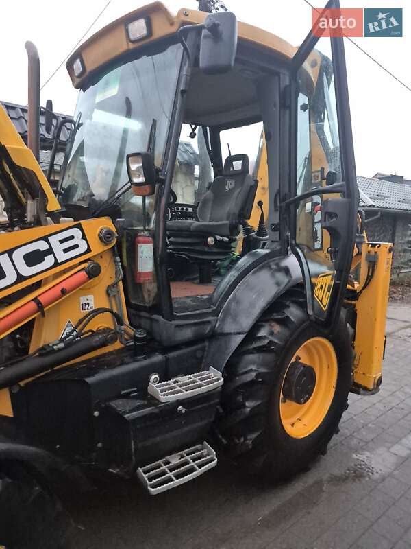 Экскаватор погрузчик JCB 3CX 2010 в Львове фото 4 Экскаватор погрузчик JCB 3CX 2010 в Львове