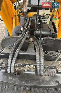 Экскаватор погрузчик JCB 3CX 2007 в Львове