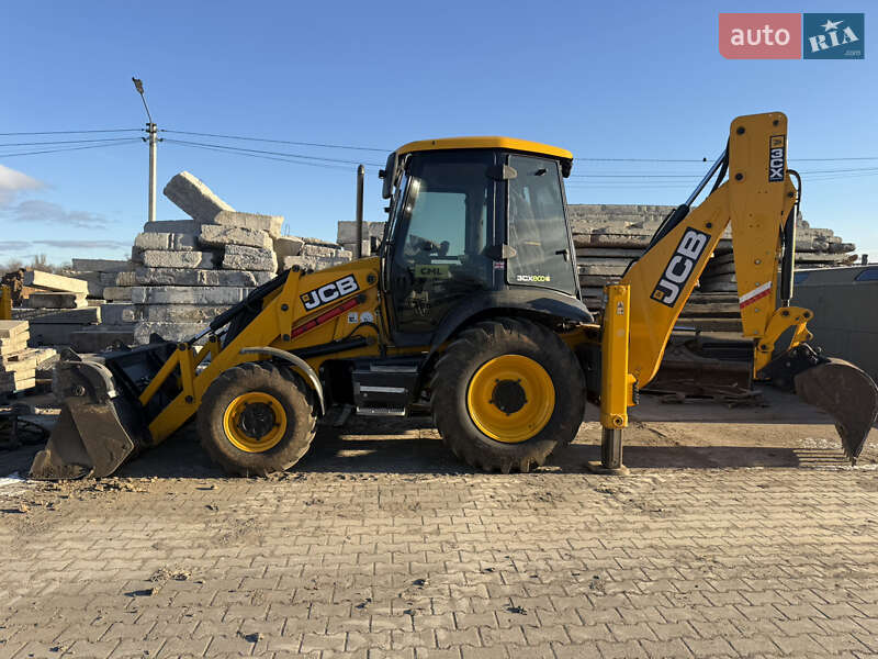 Екскаватор навантажувач JCB 3CX 2018 в Одесі фото Екскаватор навантажувач JCB 3CX 2018 в Одесі