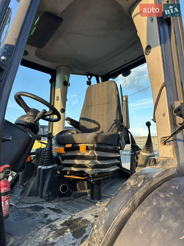 Экскаватор погрузчик JCB 3CX 2011 в Львове