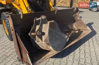 Экскаватор погрузчик JCB 3CX 2006 в Житомире