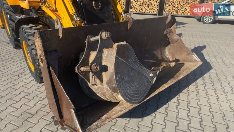Екскаватор навантажувач JCB 3CX 2006 в Житомирі