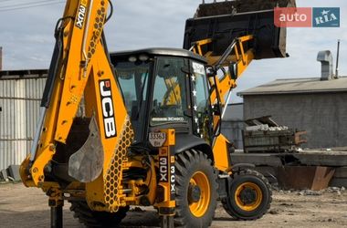 Екскаватор навантажувач JCB 3CX 2011 в Одесі