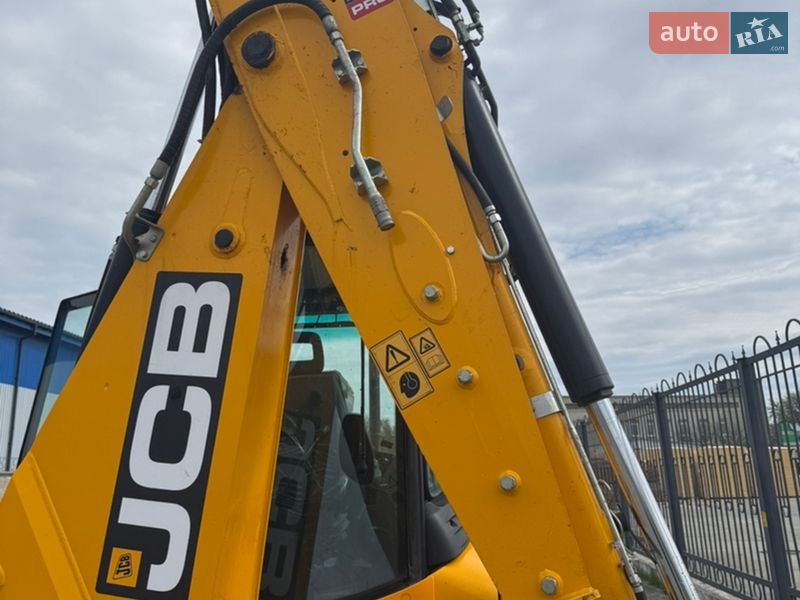 Екскаватор навантажувач JCB 3CX 2021 в Києві фото 23 Екскаватор навантажувач JCB 3CX 2021 в Києві