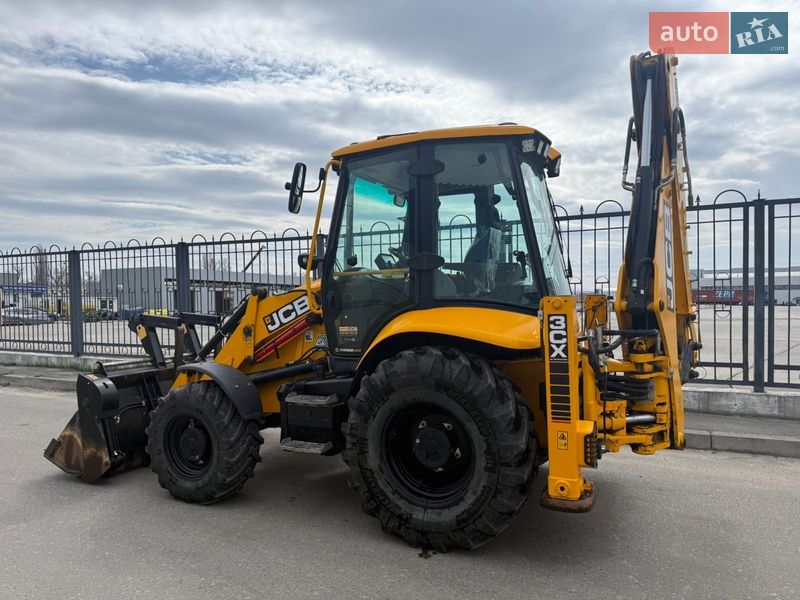 Екскаватор навантажувач JCB 3CX 2021 в Києві фото 29 Екскаватор навантажувач JCB 3CX 2021 в Києві