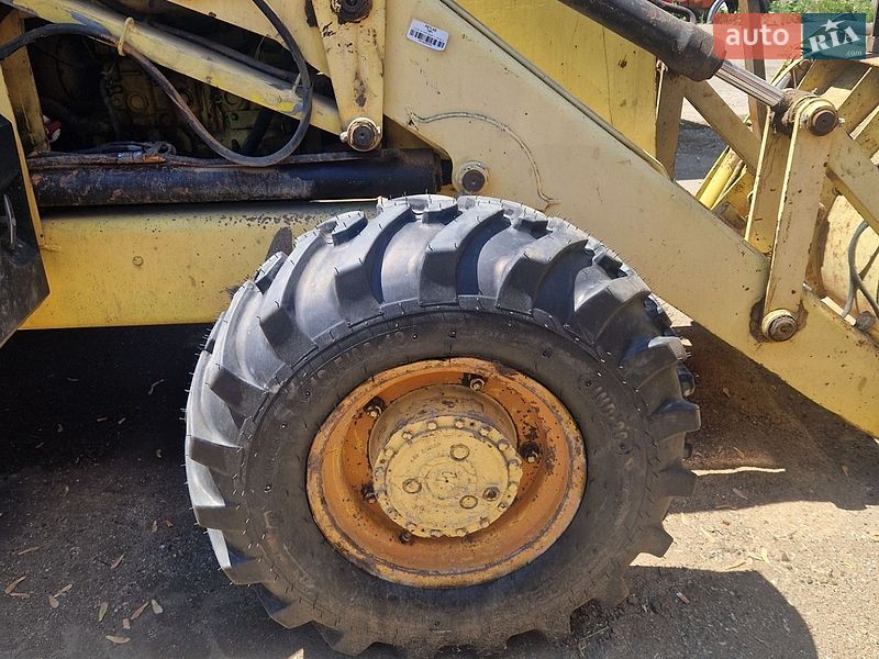 Экскаватор погрузчик JCB 3CX 1989 в Коломые
