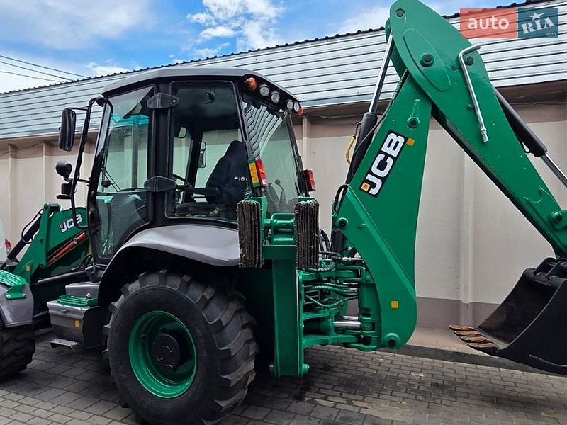 Екскаватор навантажувач JCB 3CX 2013 в Черкасах