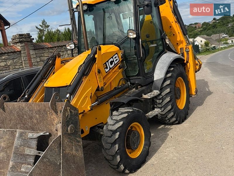 Экскаватор погрузчик JCB 3CX 2012 в Каменец-Подольском