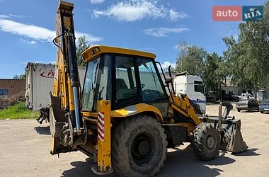 Экскаватор погрузчик JCB 3CX 2001 в Ладыжине