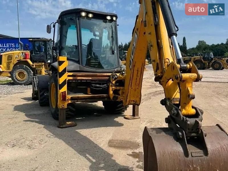 Экскаватор погрузчик JCB 3CX 2012 в Киеве фото 5 Экскаватор погрузчик JCB 3CX 2012 в Киеве