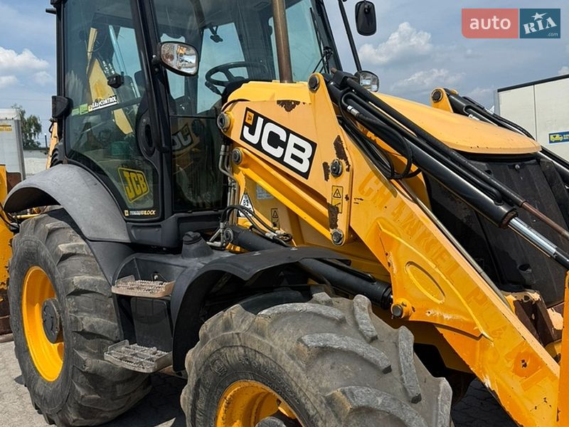 JCB 3CX 2012