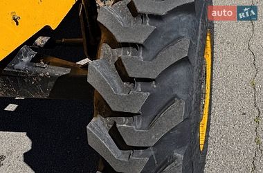 Екскаватор навантажувач JCB 3CX 2012 в Чернігові фото 4 Екскаватор навантажувач JCB 3CX 2012 в Чернігові
