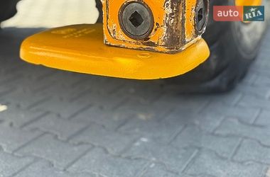 Екскаватор навантажувач JCB 3CX 2008 в Львові