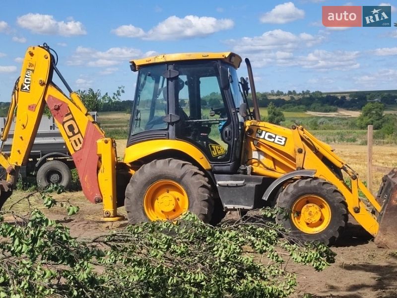 Екскаватор навантажувач JCB 3CX 2006 в Аджамці