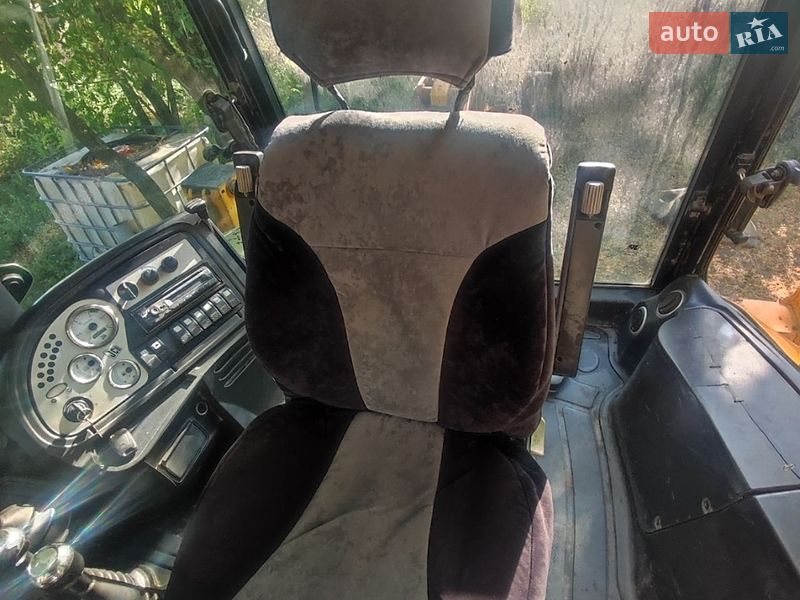 Екскаватор навантажувач JCB 3CX 2006 в Аджамці