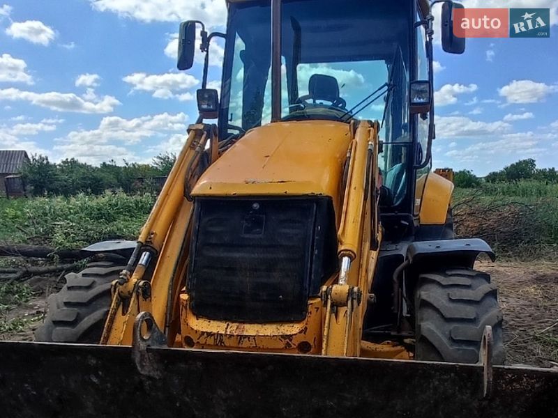 Екскаватор навантажувач JCB 3CX 2006 в Аджамці
