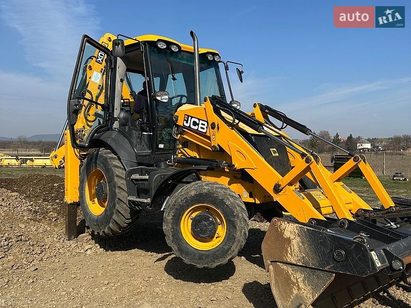 JCB 3CX 2022