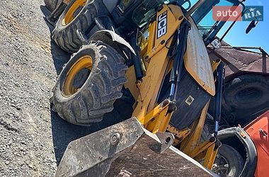 Інша спецтехніка JCB 3CX 2015 в Тернополі