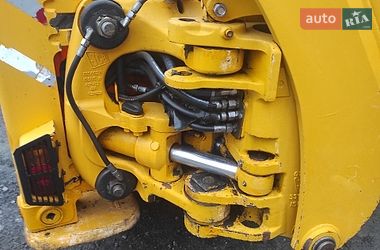 Экскаватор погрузчик JCB 3CX 2013 в Белогородке