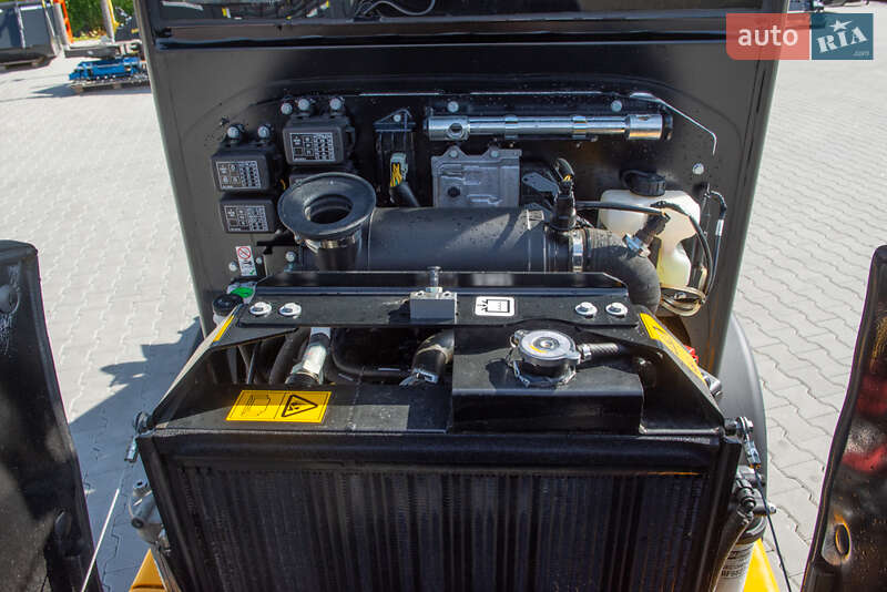 Фронтальный погрузчик JCB 403 2021 в Житомире