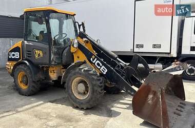 Екскаватор навантажувач JCB 406 2011 в Києві