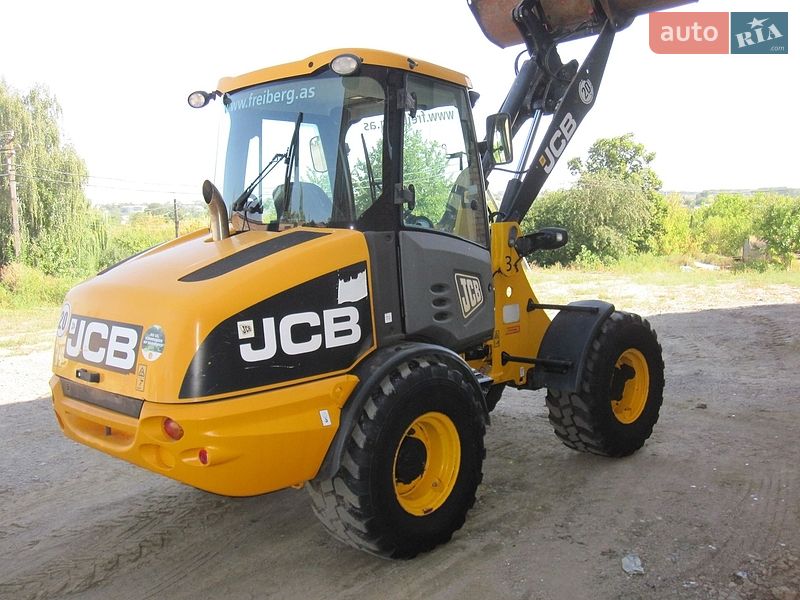 Фронтальні навантажувачі JCB 406 2011 в Вінниці фото 5 Фронтальні навантажувачі JCB 406 2011 в Вінниці