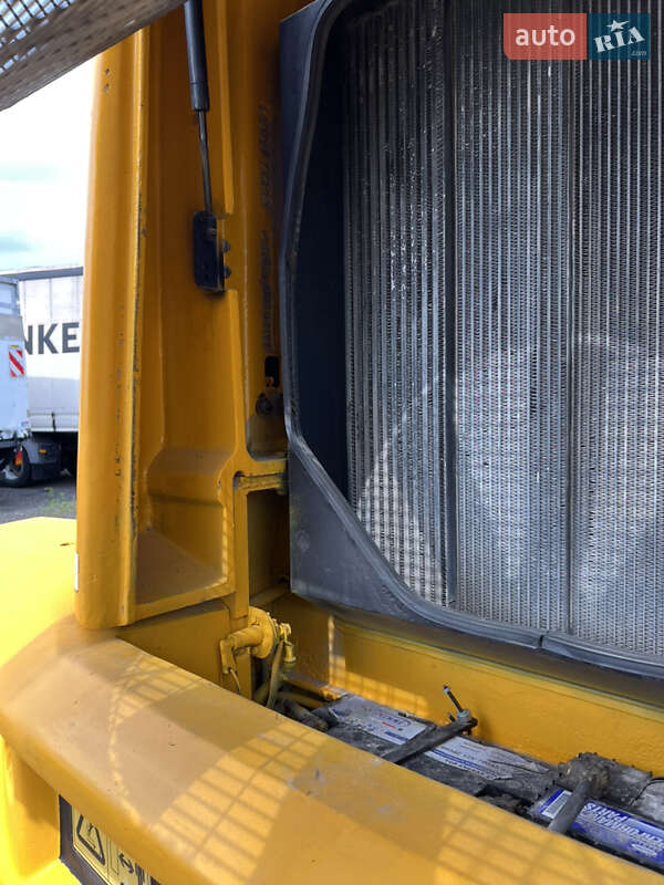 Фронтальный погрузчик JCB 436 2010 в Луцке