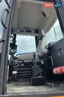 Фронтальный погрузчик JCB 436 2010 в 