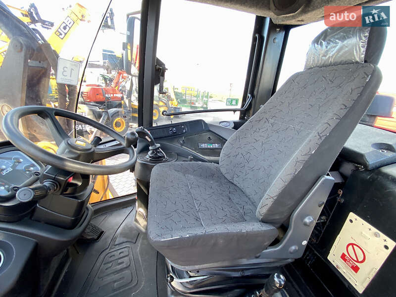 Фронтальный погрузчик JCB 437 2015 в Ровно