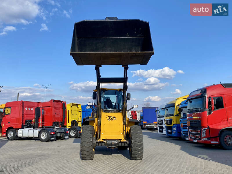 Фронтальный погрузчик JCB 437 2015 в Ровно