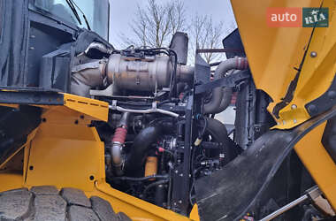 Фронтальный погрузчик JCB 437 2018 в Одессе