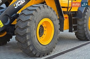 Фронтальный погрузчик JCB 437 2015 в Ровно