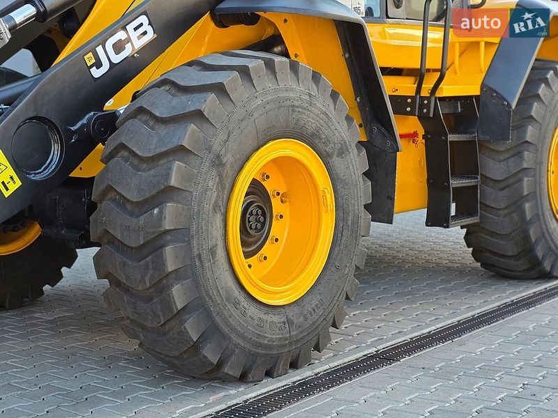 Фронтальный погрузчик JCB 437 2015 в Ровно