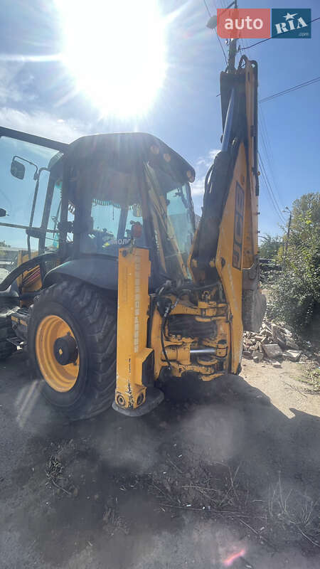 Екскаватор навантажувач JCB 4CX 2014 в Миколаєві