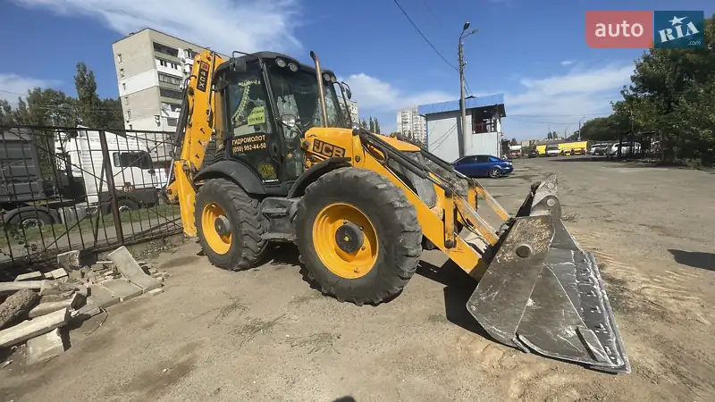 Экскаватор погрузчик JCB 4CX 2014 в 
