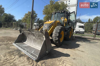 Экскаватор погрузчик JCB 4CX 2014 в 