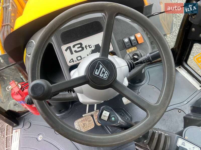 Екскаватор навантажувач JCB 4CX 2008 в Ковелі
