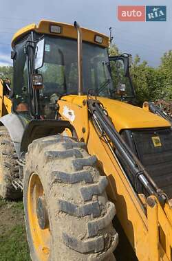 Екскаватор навантажувач JCB 4CX 2010 в 