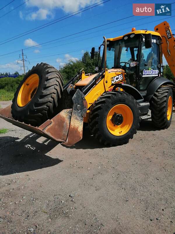 Екскаватор навантажувач JCB 4CX 2020 в Полтаві