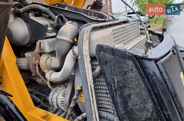 Экскаватор погрузчик JCB 4CX 2018 в 