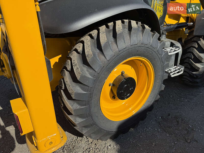Экскаватор погрузчик JCB 4CX 2010 в Киеве