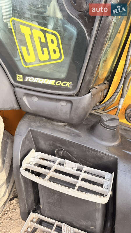 Экскаватор погрузчик JCB 4CX 2013 в Николаеве