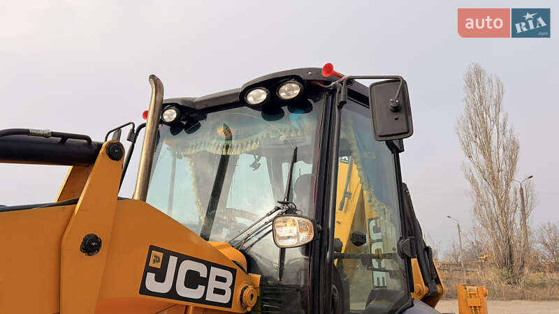 Экскаватор погрузчик JCB 4CX 2013 в Николаеве